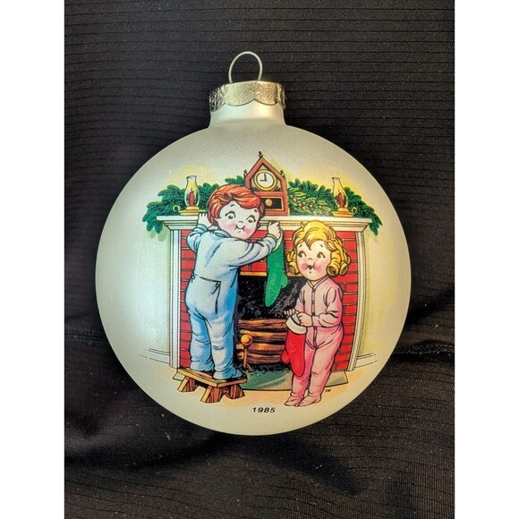 Lot of 17 Campbell's Soup Kids Christmas Ornaments 1980 - 1999 Round 3" dia - Picture 5 of 16